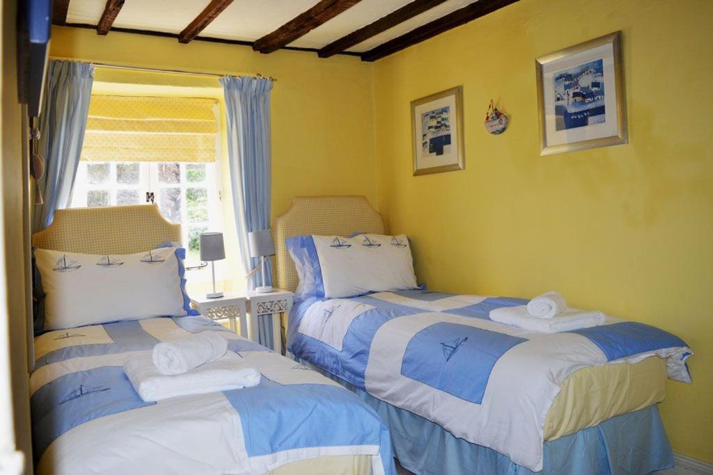 Vakantiehuis Thornwell - Heart Of The Village, Amazing Gardens, Glorious Views And Brimming With Character